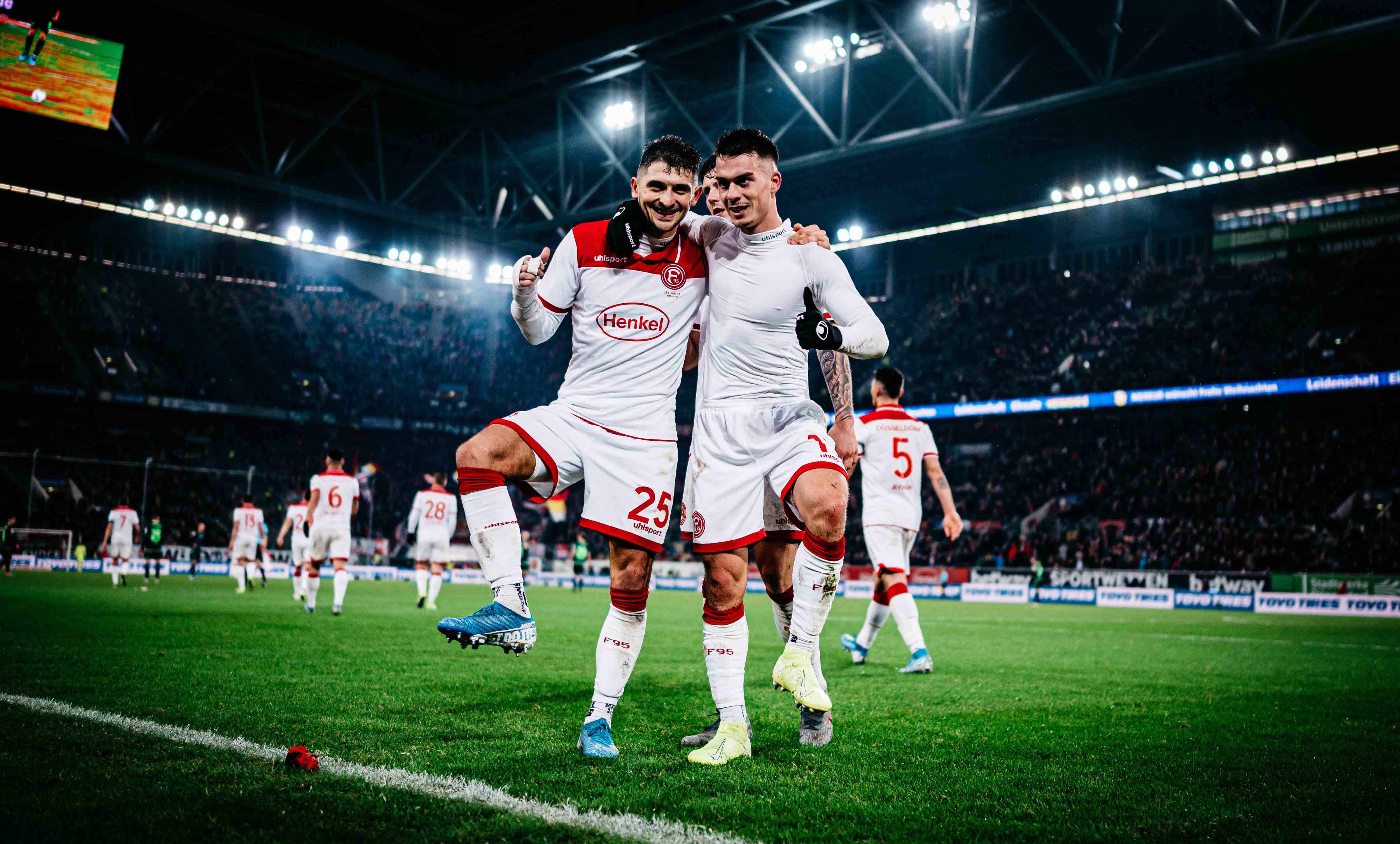 让他在近筐 让他在近筐